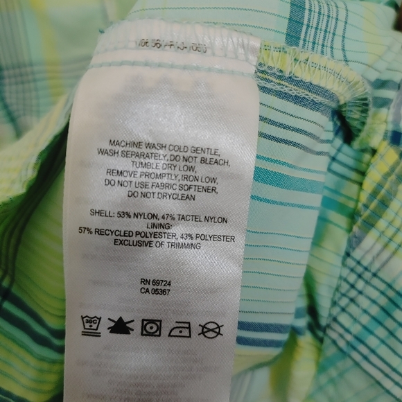 Columbia Green and Blue Plaid Button-Up Shirt Size XS - Picture 3 of 5